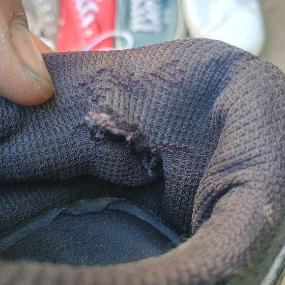 Used black puma shoes - Picture 9 of 9